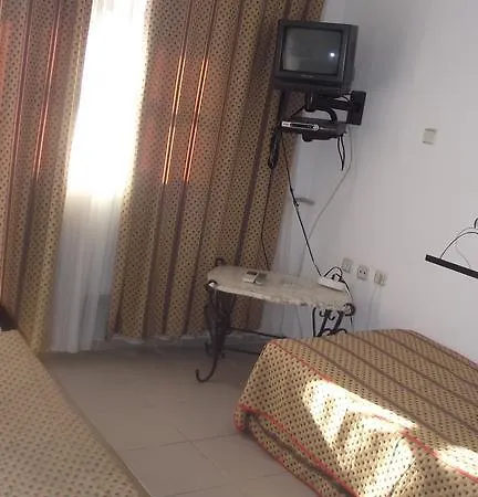 Pasha كوشاداسيه